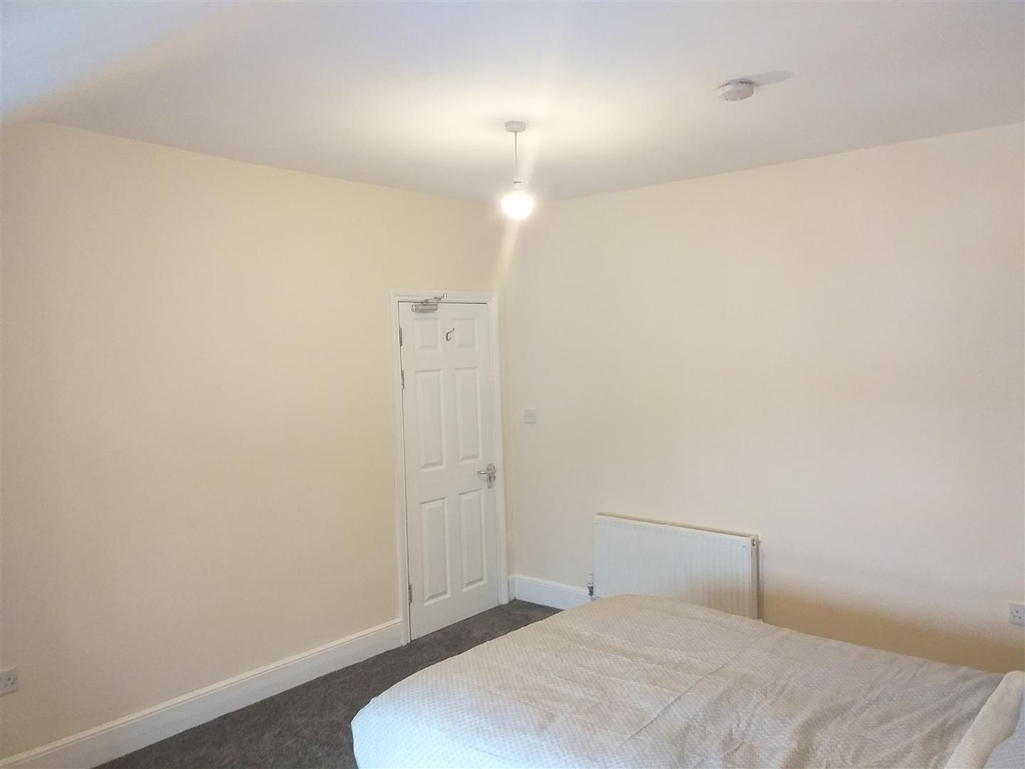 Room 5.jpg